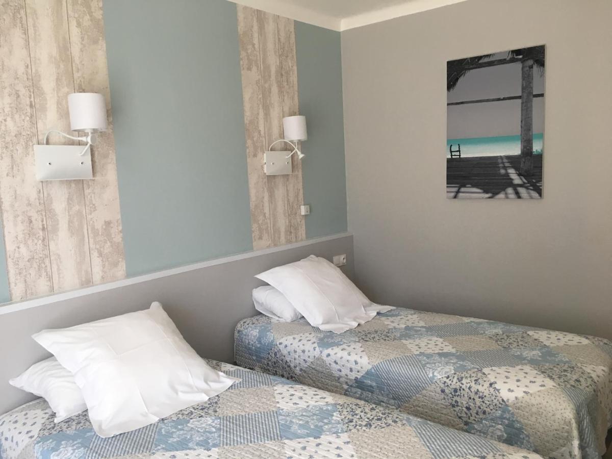 Logis Hotel Le Clement V Roquemaure  Eksteriør billede